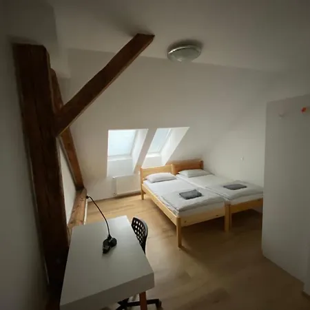 Poppy Гостьовий будинок *